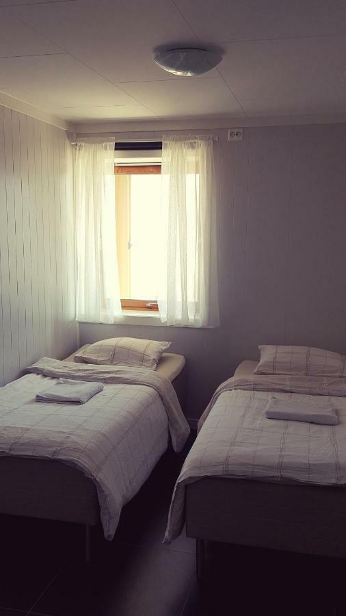 Kvernesfjorden Apartments Steinsgrenda エクステリア 写真